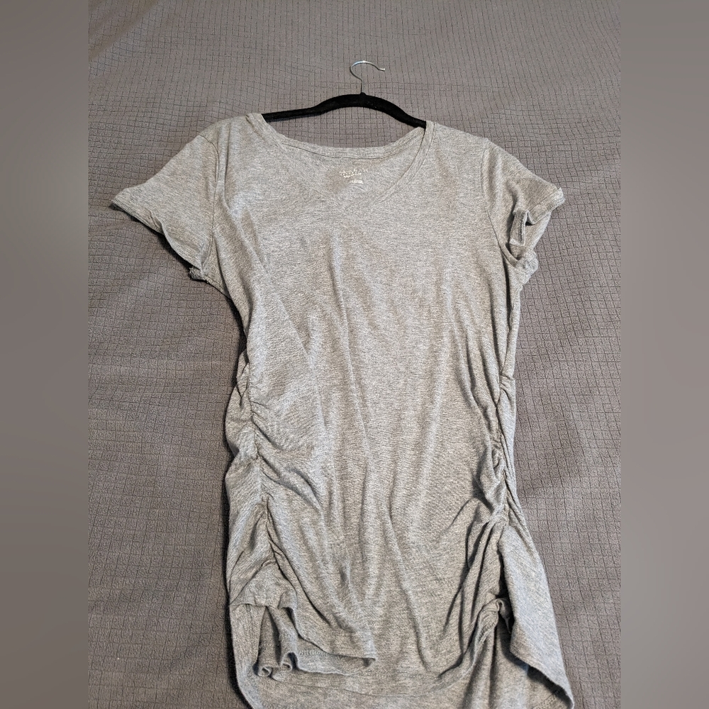 Maternity tee